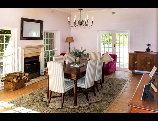 6 BEDROOM HOUSE FOR SALE IN VALLEY AREA